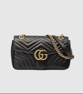 (Pre-order) Gucci Marmont Small matelassé Shoulder Bag