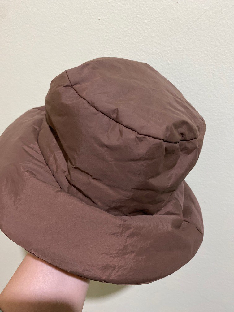 Primark Bucket Hat, Fesyen Wanita, Aksesoris di Carousell