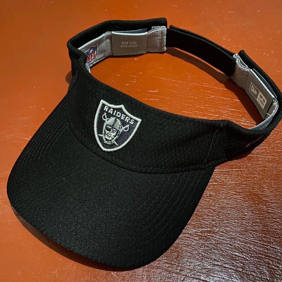 RAIDERS NEW ERA BEANIE, Women's Fashion, Watches & Accessories, Hats &  Beanies on Carousell