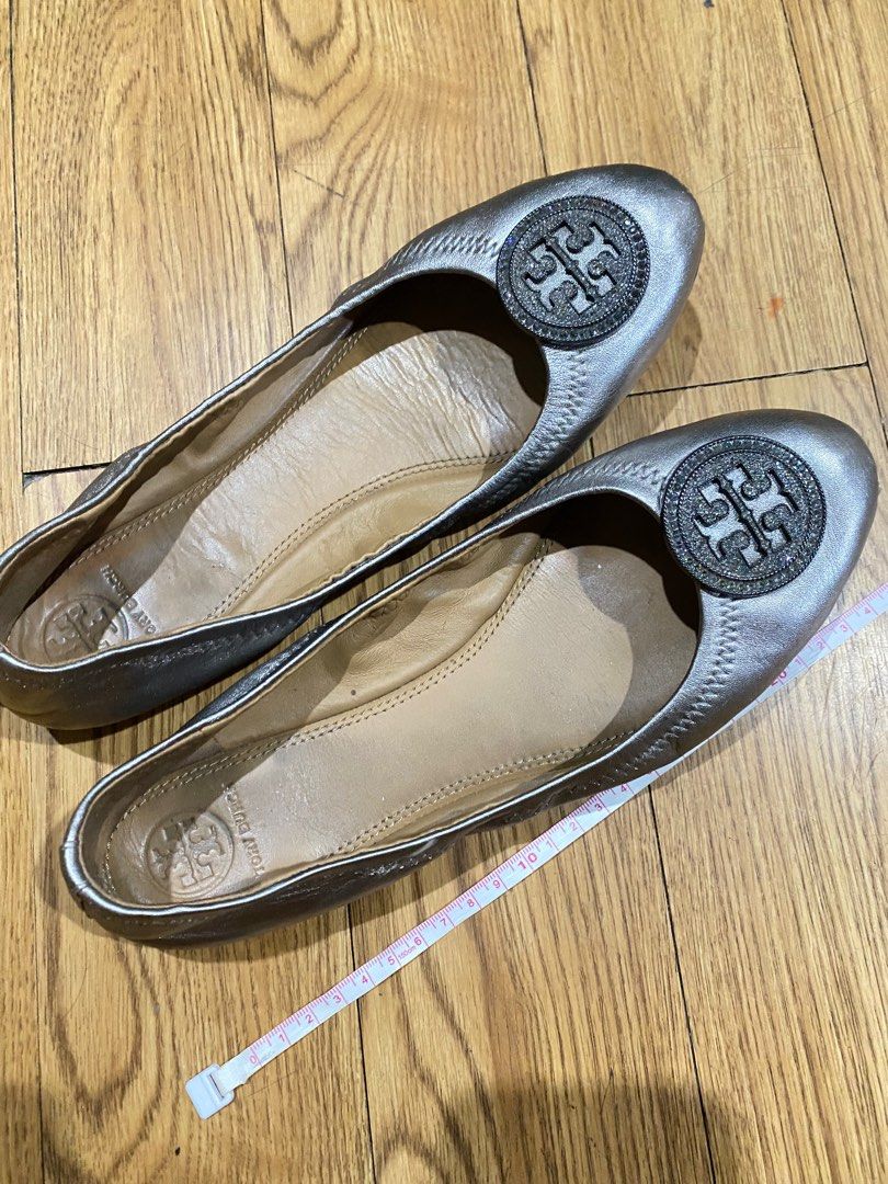 RUSH SALE TORY BURCH Reva metallic ballet flats in pewter from Php15 000