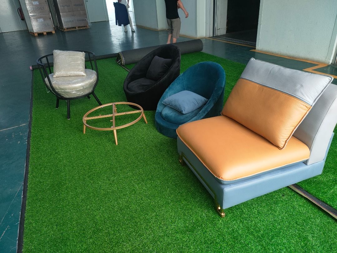 sofa 100, Furniture & Home Living, Furniture, Sofas on Carousell