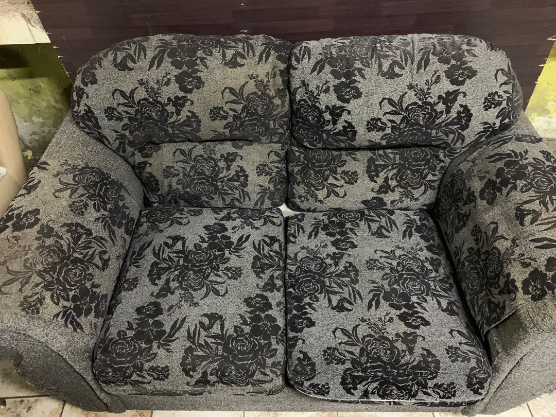 Sofa 2 Seater Area Puchong Used, Furniture & Home Living, Furniture