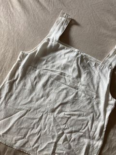 Squareneck top