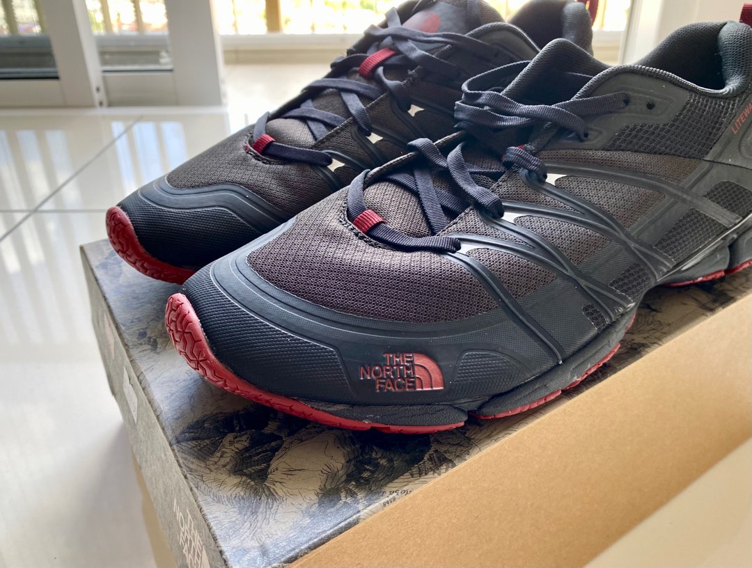 The north face litewave ampere ii top
