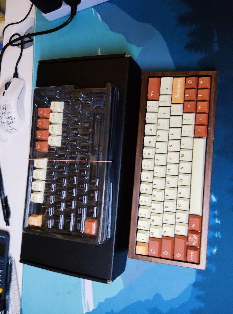 Tofu 60 Walnut (full set), Computers & Tech, Parts & Accessories