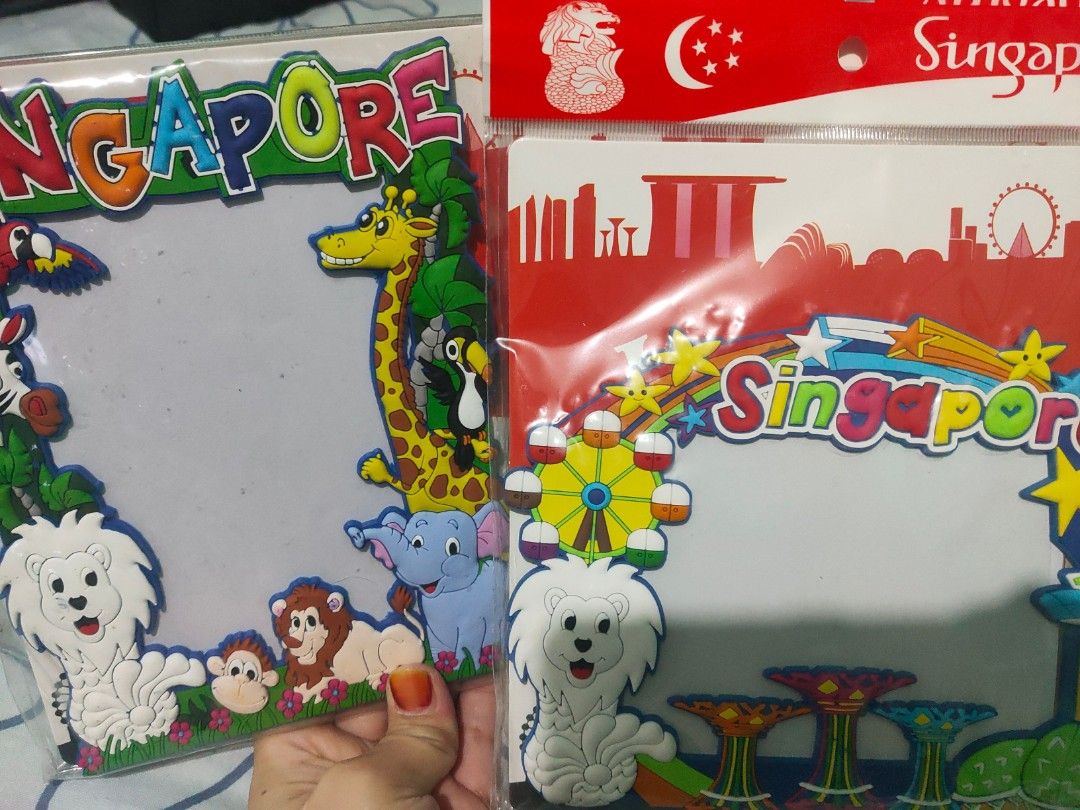 tourist frame (Singapore), Furniture & Home Living, Home Decor, Frames