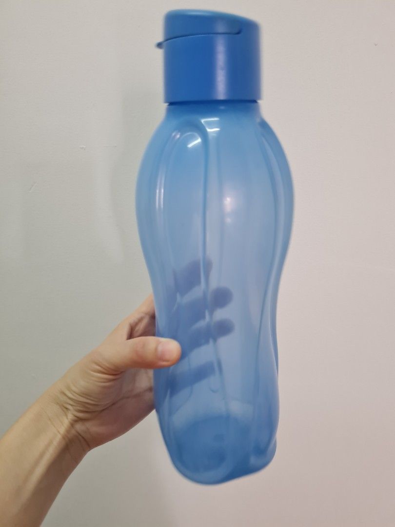 Tupperware Water Bottle, Furniture & Home Living, Kitchenware