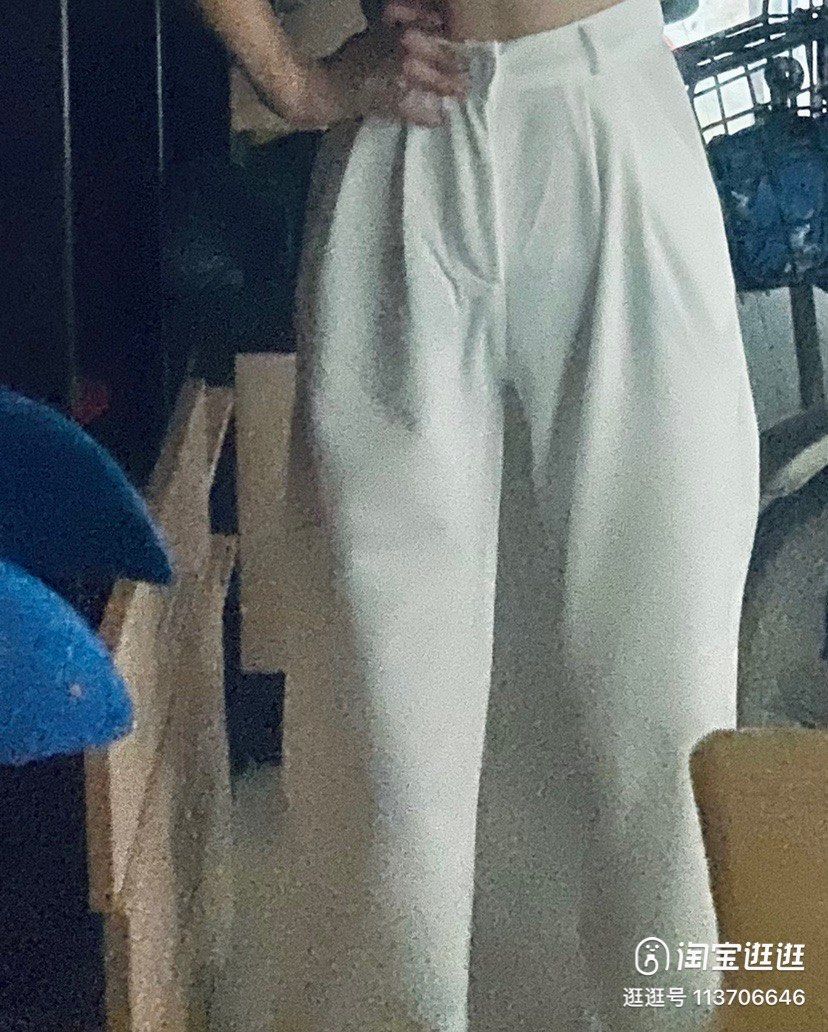 White pants loose fit Uk 8 petite, Women's Fashion, Bottoms, Jeans u0026  Leggings on Carousell