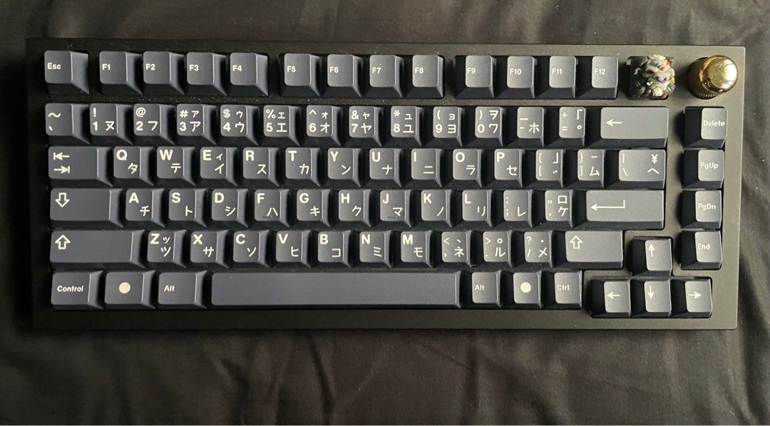 WTS GMMK Pro (black) Custom Mechanical Keyboard Kit, Computers & Tech
