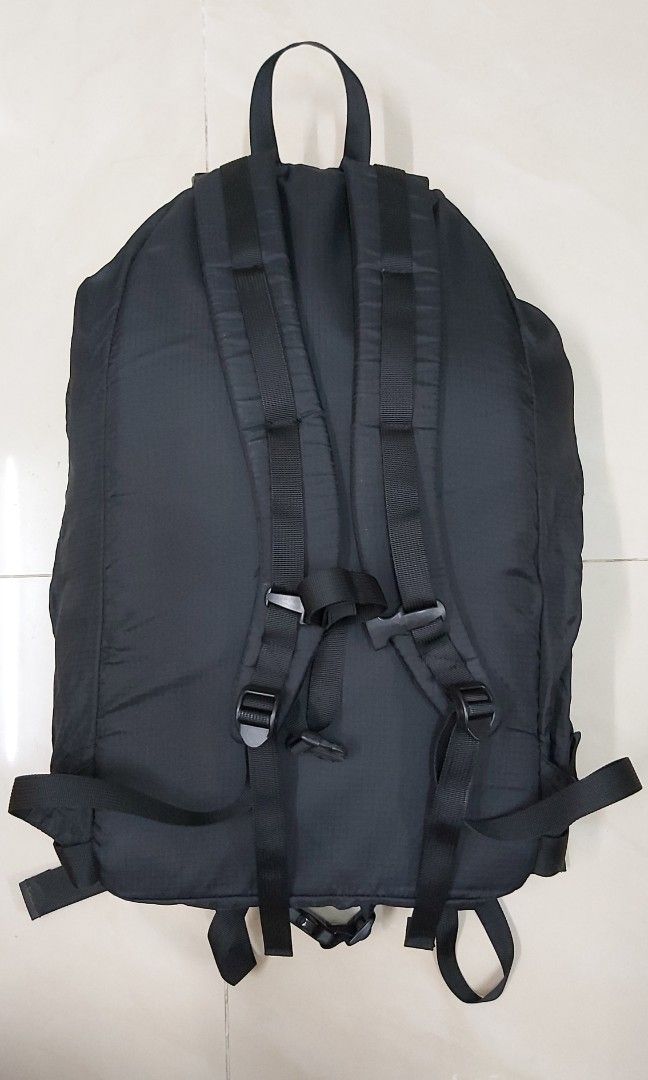 zero point by montbell backpack not arcteryx patagonia arc'teryx aigle, 運動產品, 其他運動配件 - Carousell