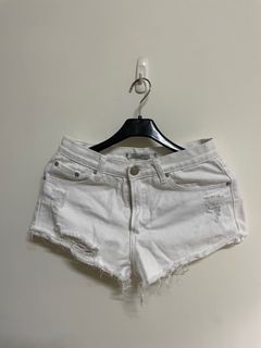白色牛仔辣妹短褲
