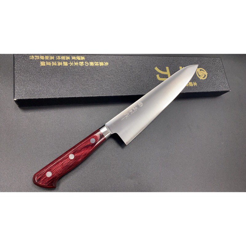 高村作210mm 牛刀sg2 日本刀廚刀, 傢俬＆家居, 廚具和餐具, 刀和砧板
