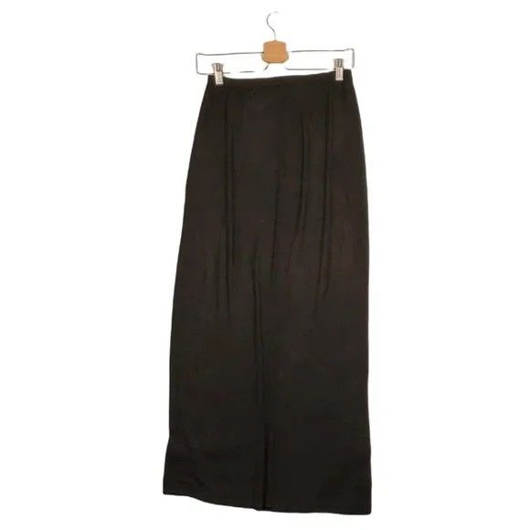 Brandy Melville Maxi Skirt in Black ♡, Women's Fashion, Bottoms, Skirts