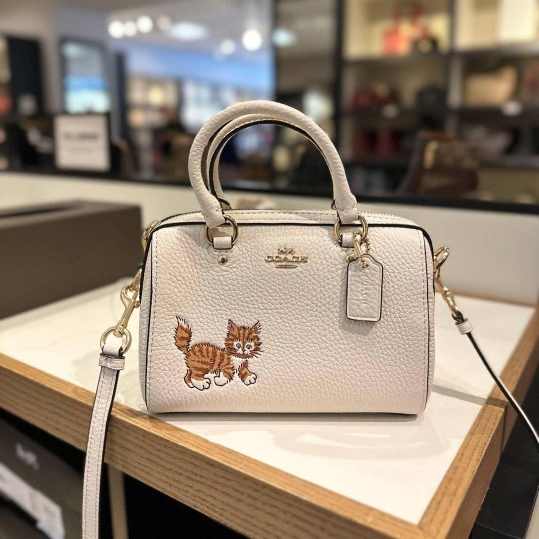 NEW ARRIVAL) Coach bag with Dancing Kitten, Women's Fashion, Bags &  Wallets, Shoulder Bags on Carousell