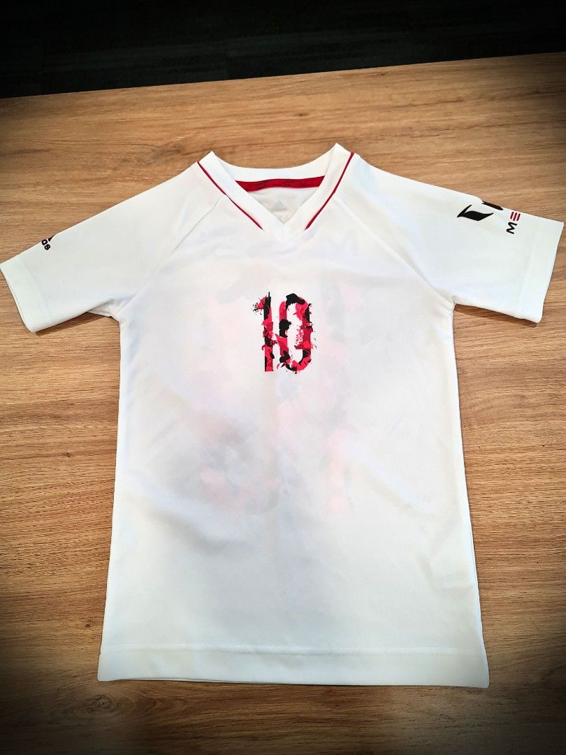 Adidas Messi 10 Jersey Kids XS, Babies & Kids, Babies & Kids Fashion on