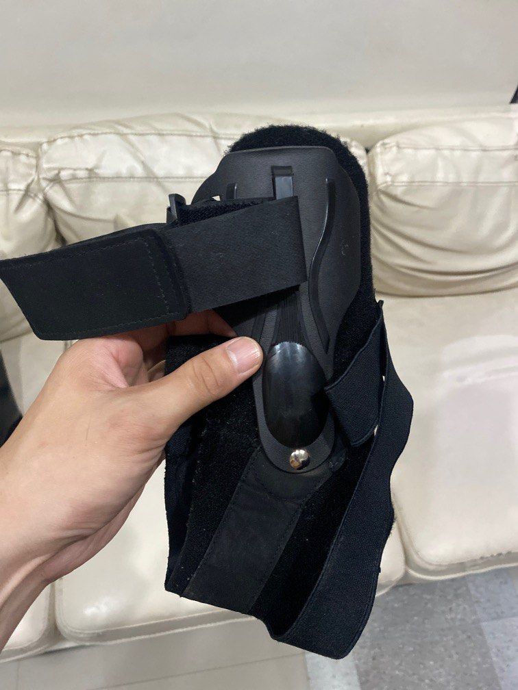 Ankle Brace (Steph Curry), Health & Nutrition, Health Supplements