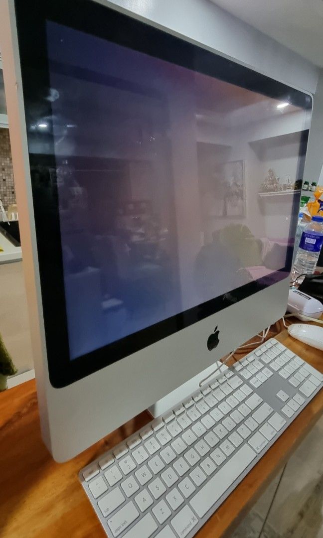 Apple Imac A1244 20" Desktop Computer (Category: Desktops) located in Muntinlupa City. Submitted by thriftstorypremiumshop (Listing ID 1195725803, Image 2). Description: El Capitan version 10.12.6 Apple Imac computer. 20" screen. all function works well..