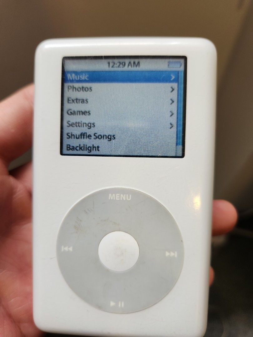 8月30日まで値下げ　apple iPod 30GB MA002J/A 第5世代 8月30日まで値下げ apple iPod 30GB MA002J/A 第5世代 - メルカリ