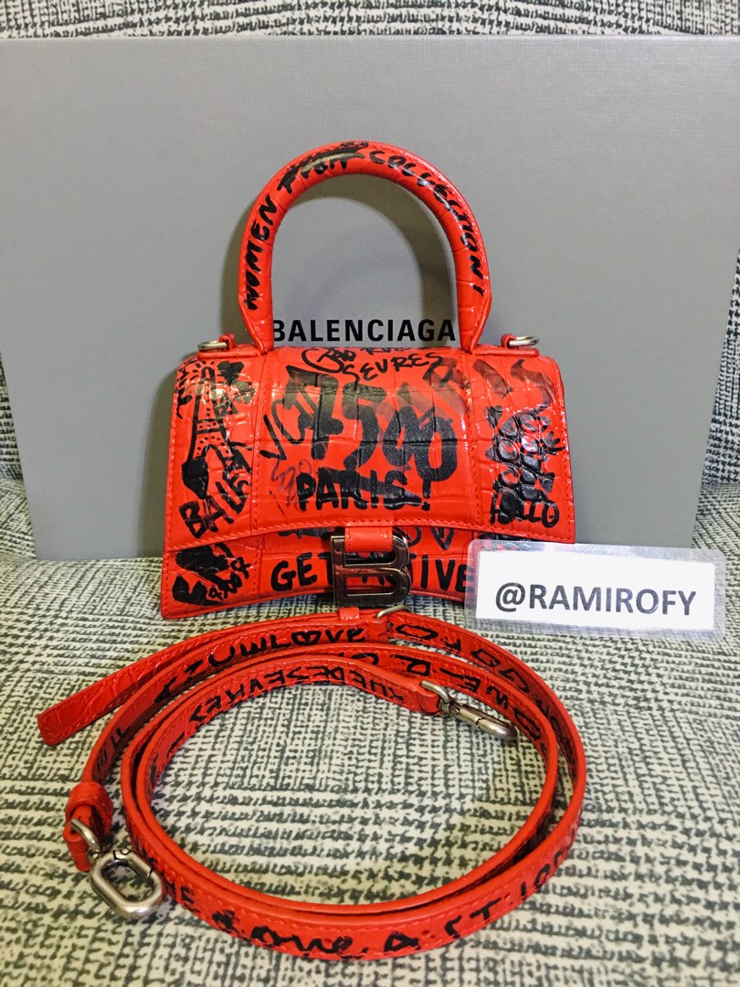 Balenciaga sale greenbelt prices