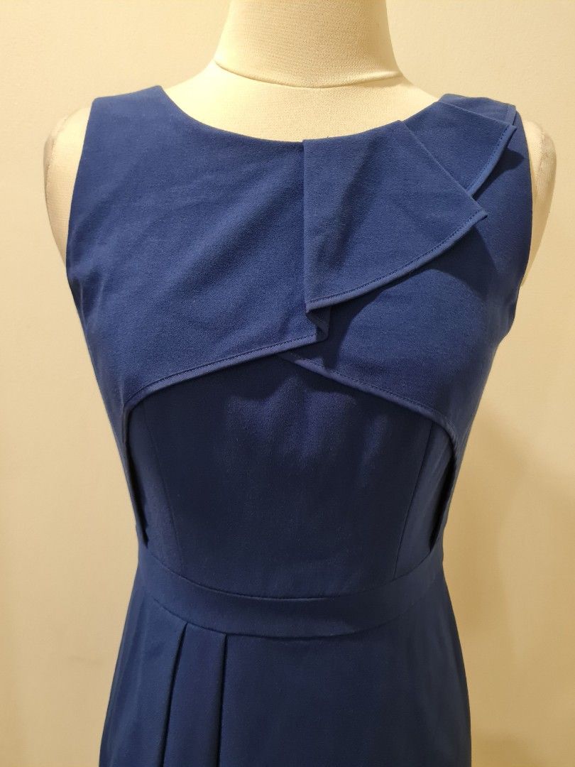 bcbg navy blue sleeveless dress (Category: Dresses) located in Quezon City. Submitted by krista_closet (Listing ID 1195745268, Image 2). Description: .