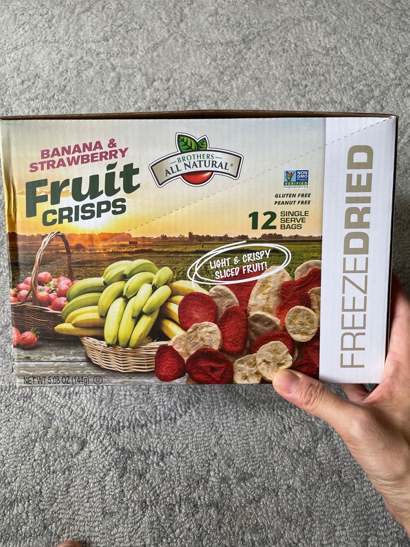 BNIB Freeze dried fruits crisps (12 packs), Babies & Kids, Nursing