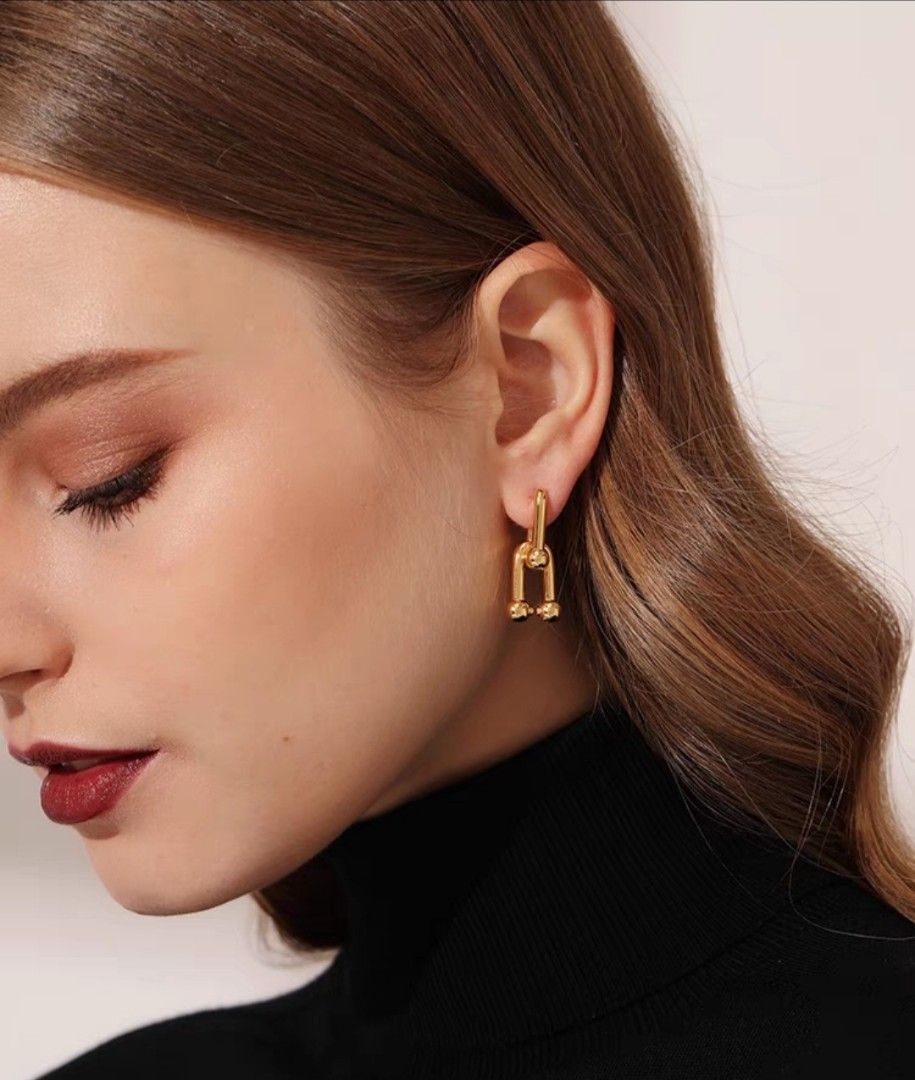 Chain link earrings online