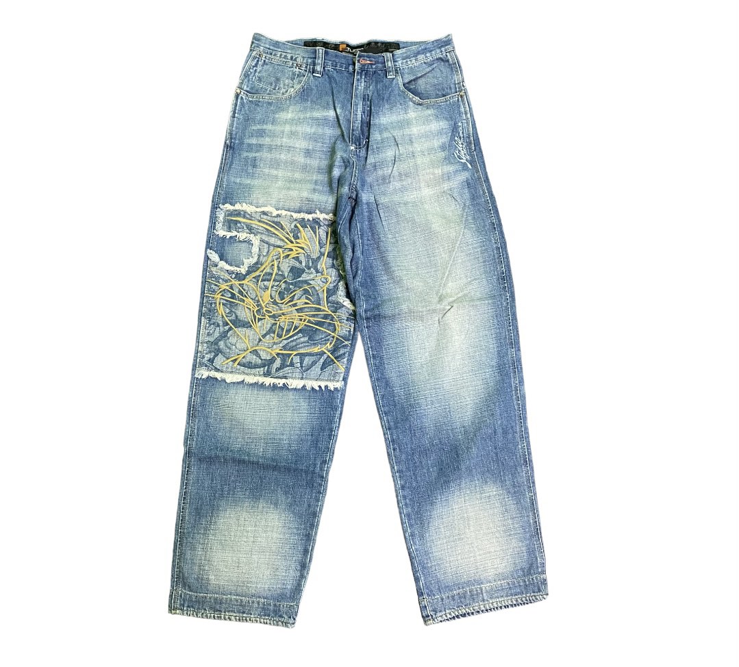 Bugs Bunny Jeans, Men's Fashion, Bottoms, Jeans on Carousell