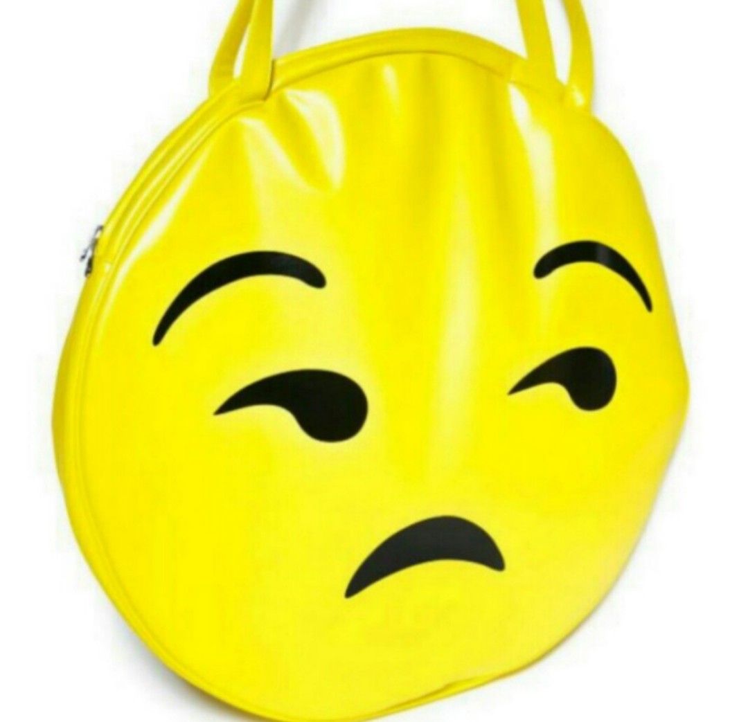 Buy / Swap) Dolls Kill Playful Emoji Giant Bag 美國潮牌西面年初四