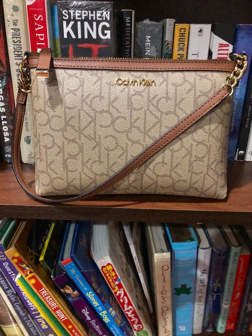 Calvin Klein Monogram Logo Print Chainlink Shoulder Bag With Top Zipper