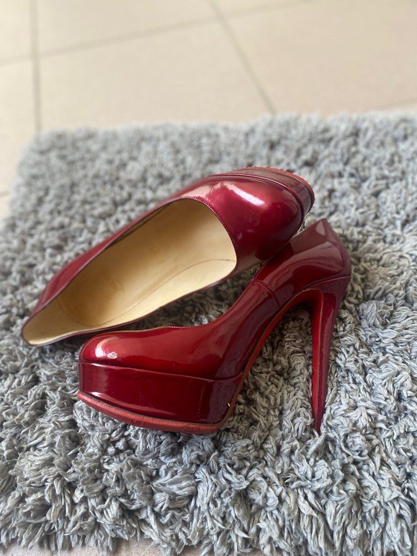 louboutin red heels
