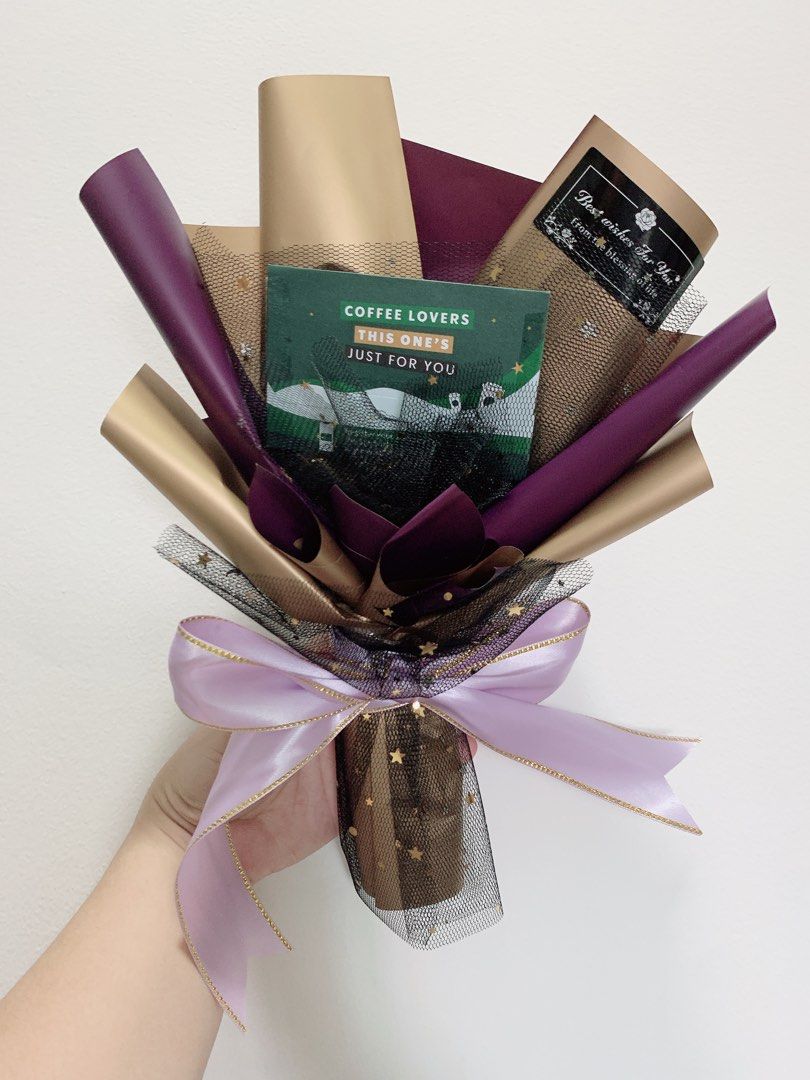 Christmas Gift Starbucks Card Bouquet, Hobbies & Toys, Stationery & Craft,  Flowers & Bouquets On Carousell