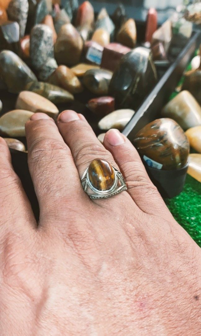 Cincin batu tiger eye ori Men s Fashion Watches Accessories