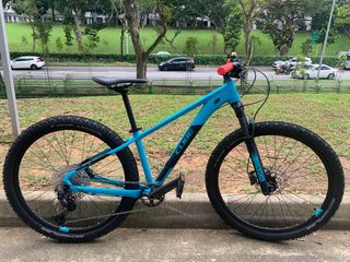 Mountain bikes and Full suspension Collection item 3
