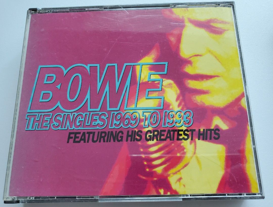 David Bowie, The Singles 1969-1993, 興趣及遊戲, 音樂、樂器
