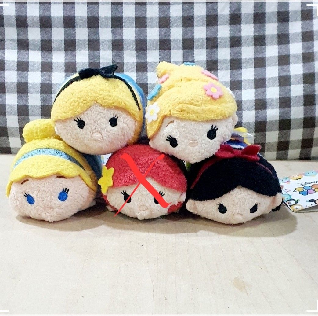 Disney Princesses Tsum Tsum 5pc combo, Hobbies & Toys, Toys & Games on