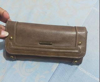 (Kategori: ) berada di . Dikirim oleh dpshop_secondstuff (ID iklan 1195602134, Gambar 1). Deskripsi: .