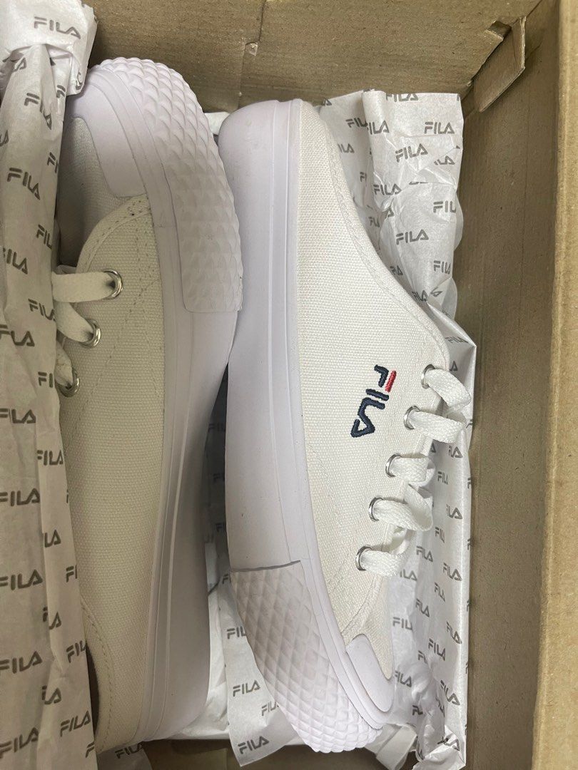 Fila old school silver hotsell