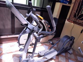 Fitness ellictical x3 /life fitness parabody g4 multigym