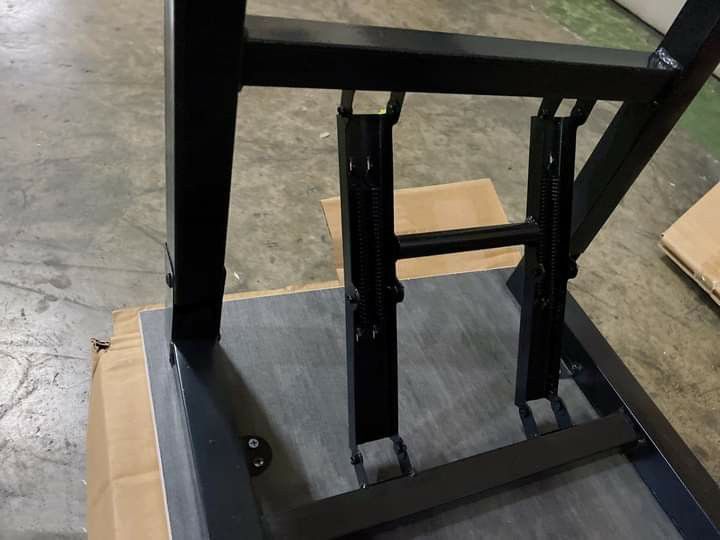 Foldable table 80*40 (Category: Tables & Sets) located in Manila. Submitted by minidivisoria (Listing ID 1195624964, Image 2). Description: 80 CM X 40 CM TABLE MAPLE，PINK，BLUE GOOD QUALITY & GOOD BOX PACKAGE NEW ARRIVER.