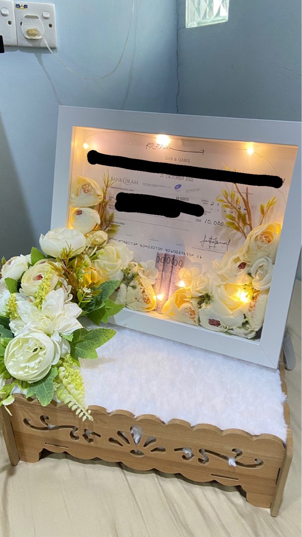FRAME HANTARAN KAHWIN LED & FREE DULANG HANTARAN, Everything Else