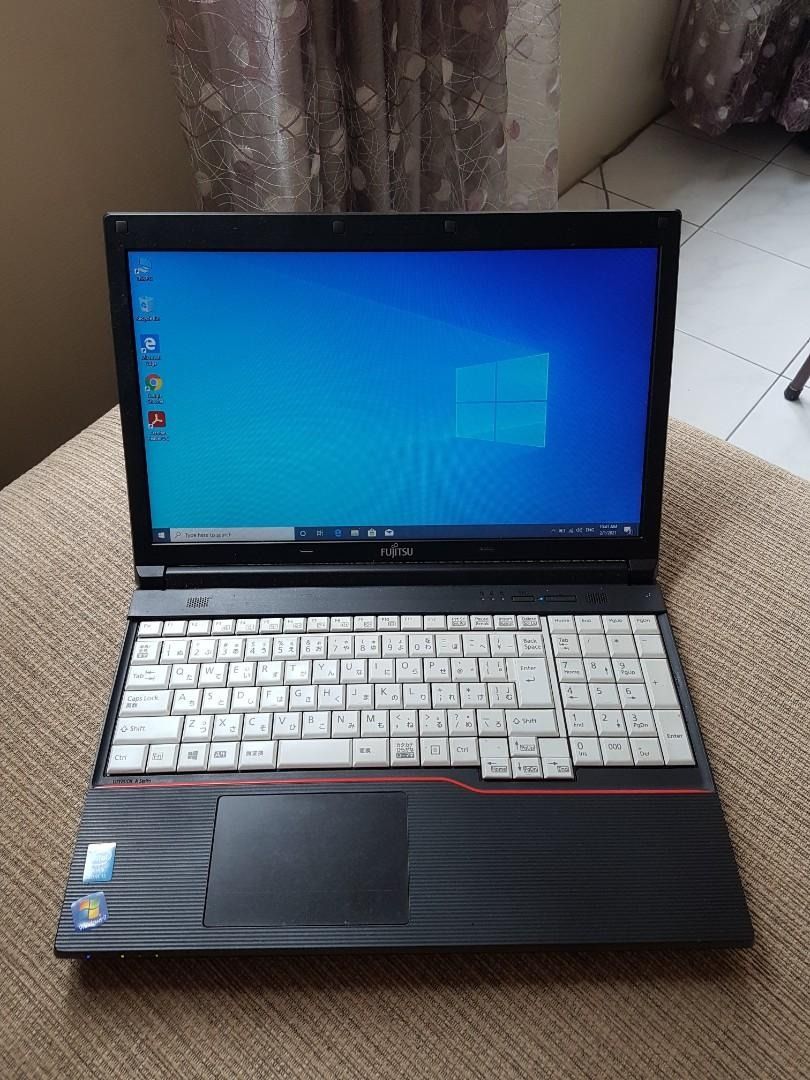 Fujitsu Lifebook A574/H Laptop (For Parts) *** Read Description