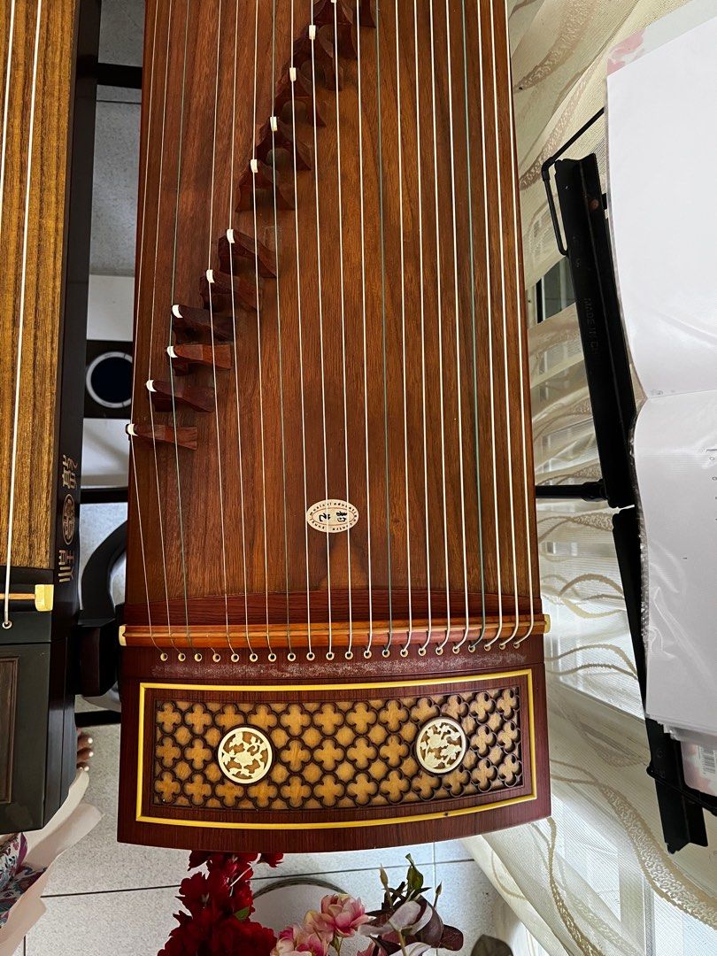 Guzheng, Hobbies & Toys, Music & Media, Musical Instruments on Carousell