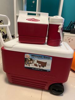 Igloo Wheelie Cooler Bundle