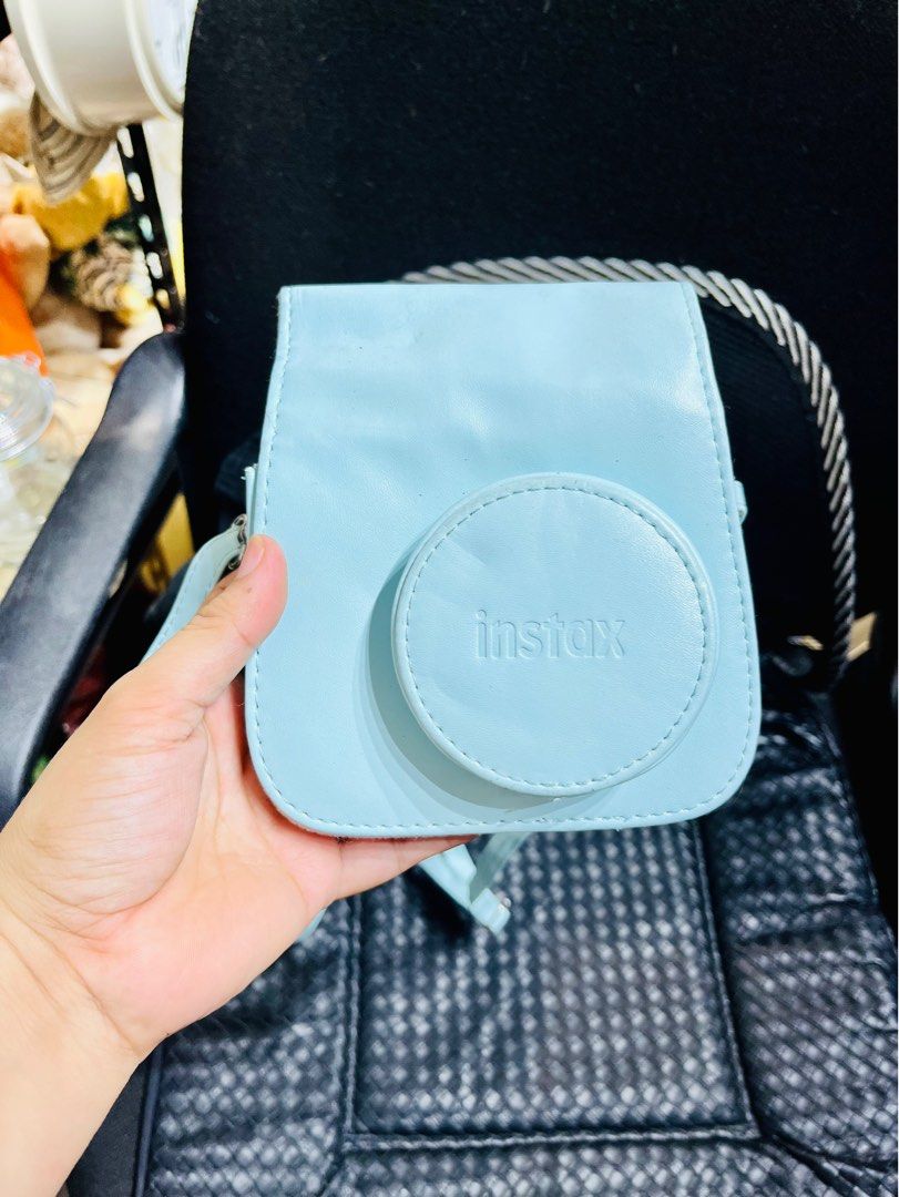 Instax camera bag (Category: Camera Bags & Carriers) located in Pilar. Submitted by faveanyshop (Listing ID 1195609629, Image 1). Description: instax camera bag.