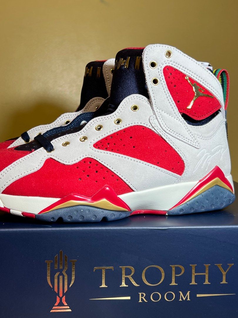 JORDAN 7 TROPHY ROOM, Men's Fashion, Footwear, Sneakers on Carousell