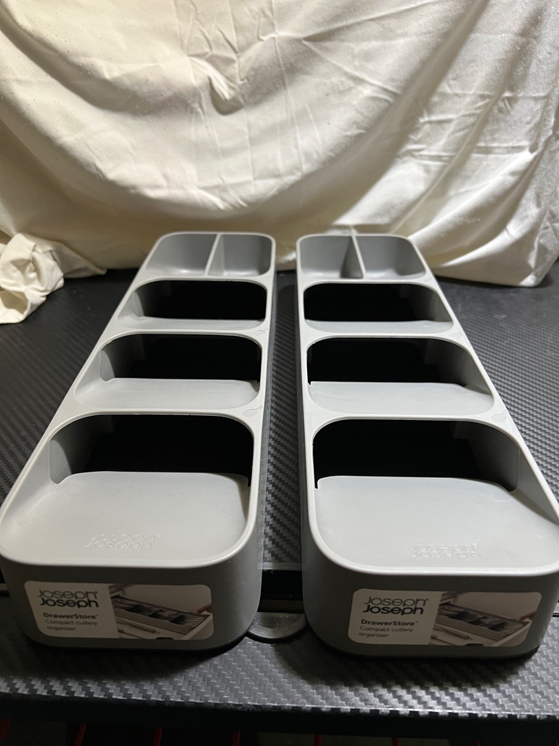 Organizer Cassetto Joseph Joseph Bianco Organizer Portaposate Joseph Joseph - Espandibile Da 29 A 48 Cm, 6 Scomparti, Plastica Bianca Joseph Joseph Drawerstore