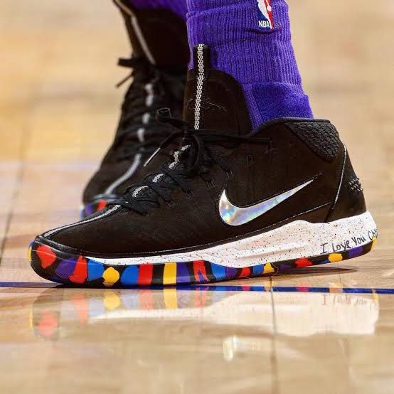 Kobe march madness shoes 2025