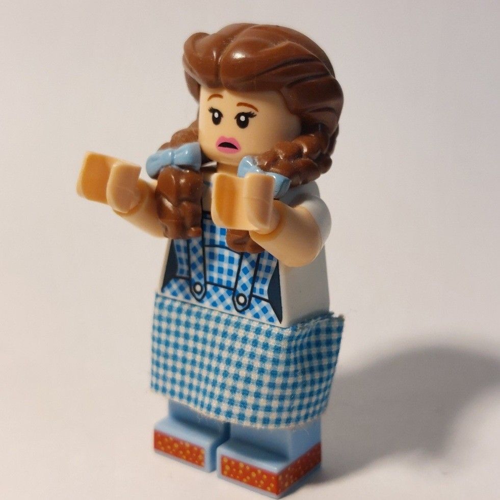 Lego Dorothy Gale and Toto from Lego Movie 2 CMF Collectible