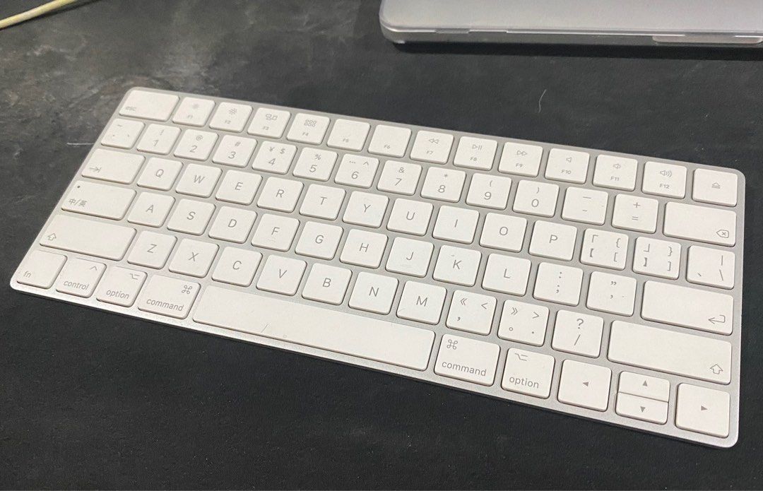 Like New Apple Magic Keyboard 2, Computers & Tech, Parts & Accessories ...