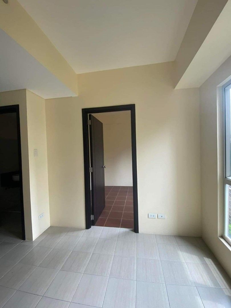 LIPAT AGAD CONDO IN PASIG RENT TO OWN SAN JOAQUIN ROCHESTER KALAYAAN